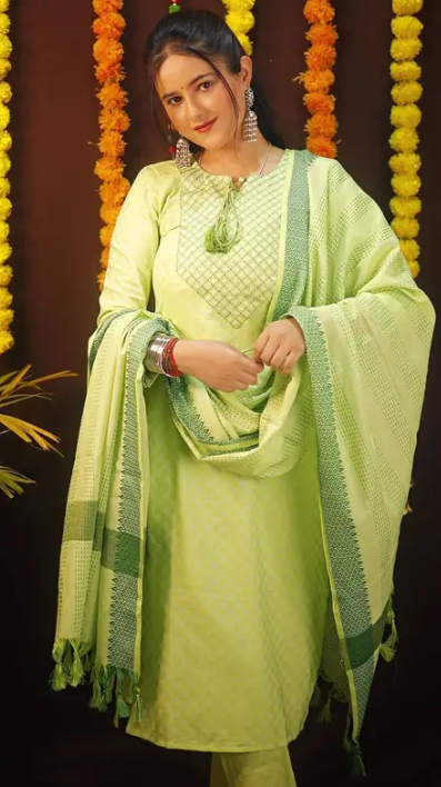 Women Cotton Blend Kurti Pant Dupatta Set