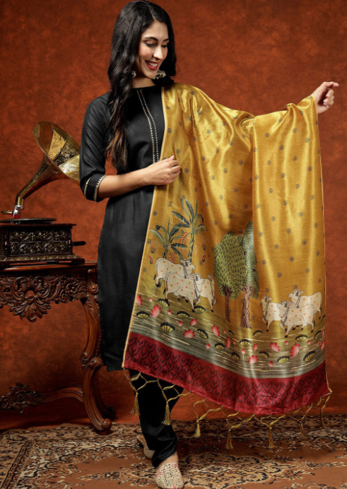 Kalini Women Straight Kurta Pant Set With Digital Print Dupatta