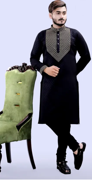 Men Silk Blend Kurta Pyjama Set