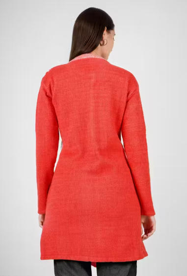 Wonder Women presents a new long A-line cardigen