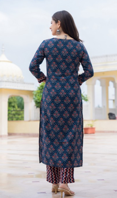 Floral Printed Straight Kurta With Trousers & Dupatta