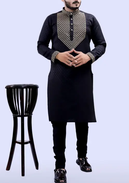 Men Silk Blend Kurta Pyjama Set