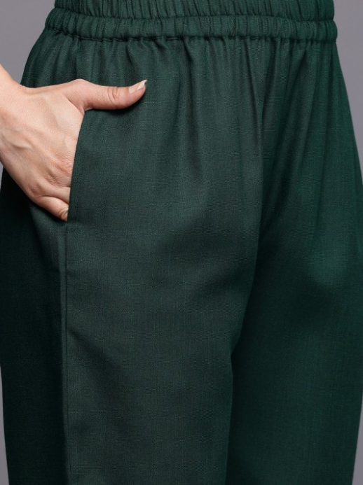 Ethnic Motifs Embroidered Thread Work Kurta with Trousers