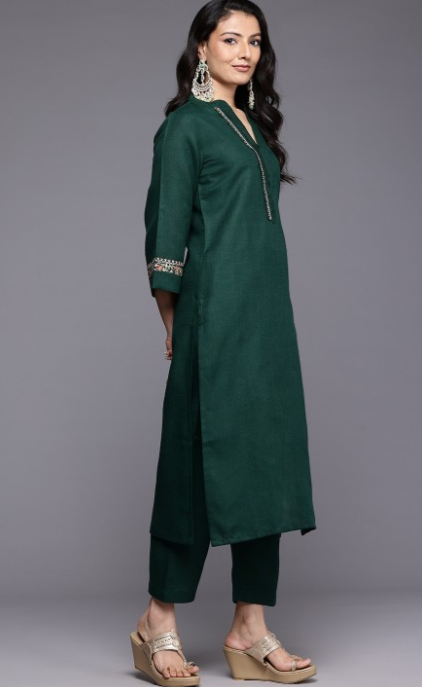 Ethnic Motifs Embroidered Thread Work Kurta with Trousers