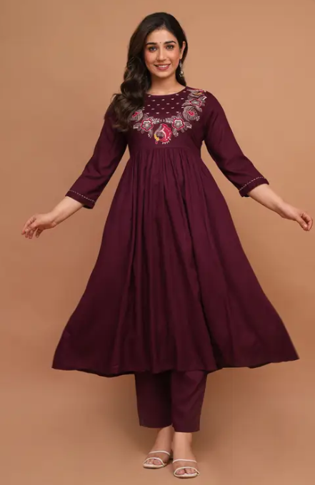 Women Viscose Rayon Kurti Pant Dupatta Set