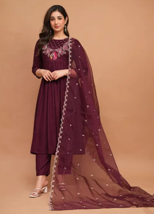 Women Viscose Rayon Kurti Pant Dupatta Set