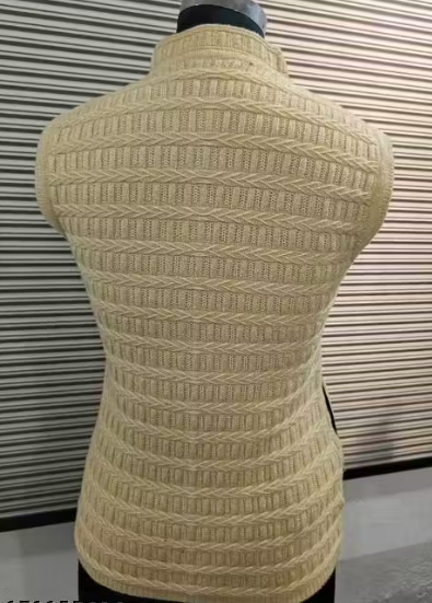 KESHAVI HALF SLEEVE CARDIGANS Sweaters