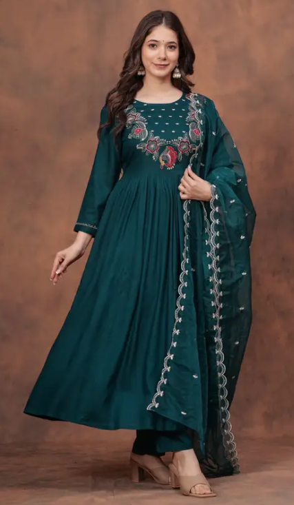 Women Viscose Rayon Kurti Pant Dupatta Set