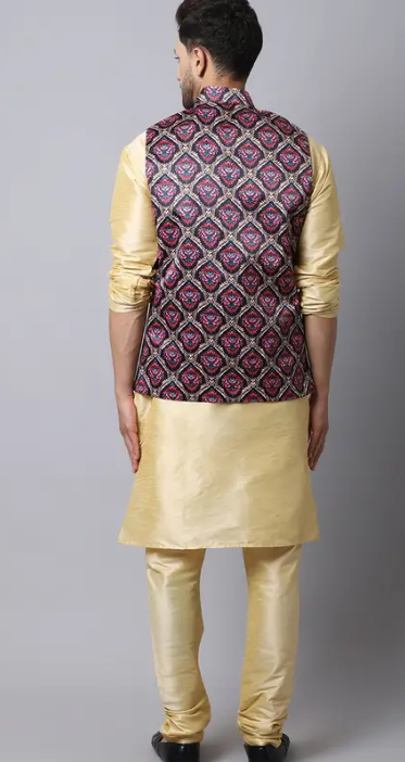 Men Silk Blend Kurta Pyjama Ethnic Jacket Set Trending Look