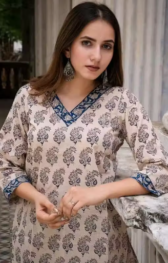 Women Trending Rayon Printed Short Kurta For Girls