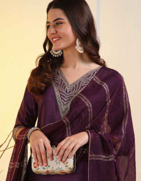 Women Ethnic Motifs Embroidered Thread Work Kurta with Trousers & Dupatta