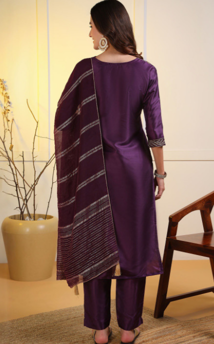 Women Ethnic Motifs Embroidered Thread Work Kurta with Trousers & Dupatta