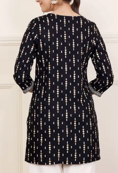 Women Polka Print Viscose Rayon Straight Kurta  (Black)