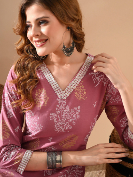 Women Floral Printed Regular Pure Cotton Kurta with Trousers