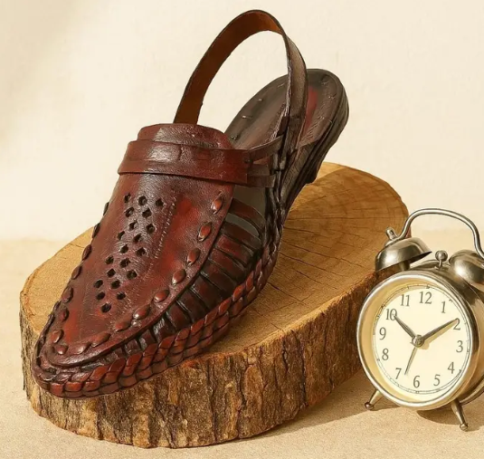 Front Cover Kolhapuri new Design Slipper