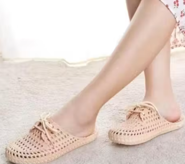 Fancy Women Slippers with comfortable and relax feeling