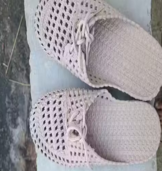 Fancy Women Slippers with comfortable and relax feeling