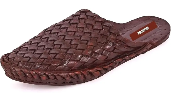 Front Cover New Style Kolhapuri Sandal For Men