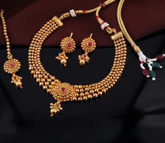 Brass, Alloy Gold-plated Gold Jewel Set  (Pack of 1)