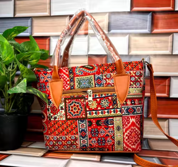 Stylish Hand Bags For Girls And Women's