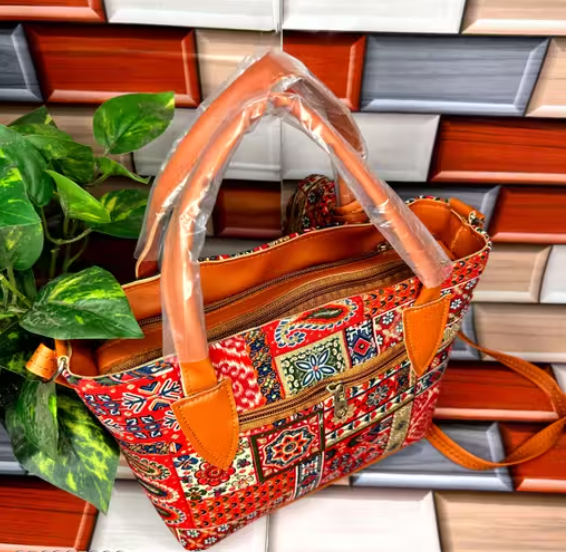 Stylish Hand Bags For Girls And Women's