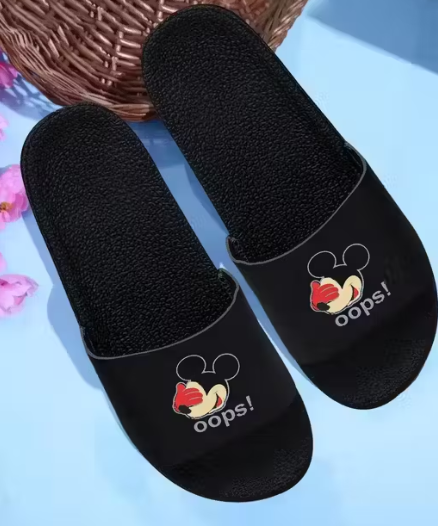 Unique Fashionable Women Flipflops & Slippers