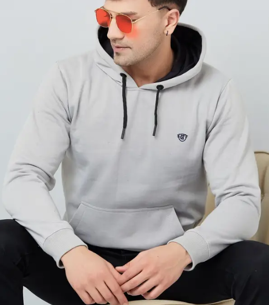 Men Full Sleeve Solid Hooded Sweatshirt