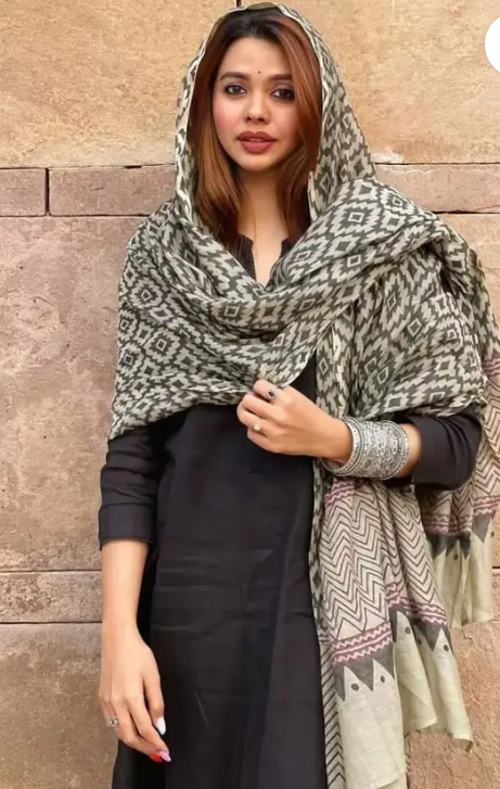 Women Cotton Rayon Kurta Palazzo Dupatta Set