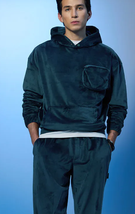 Men Relaxed Green Polyester Trousers