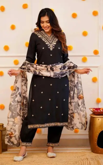 Women Viscose Rayon Kurta Pant Dupatta Set