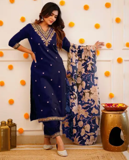 Women Worked Viscose Rayon Kurta Pant Attached Dupatta Set