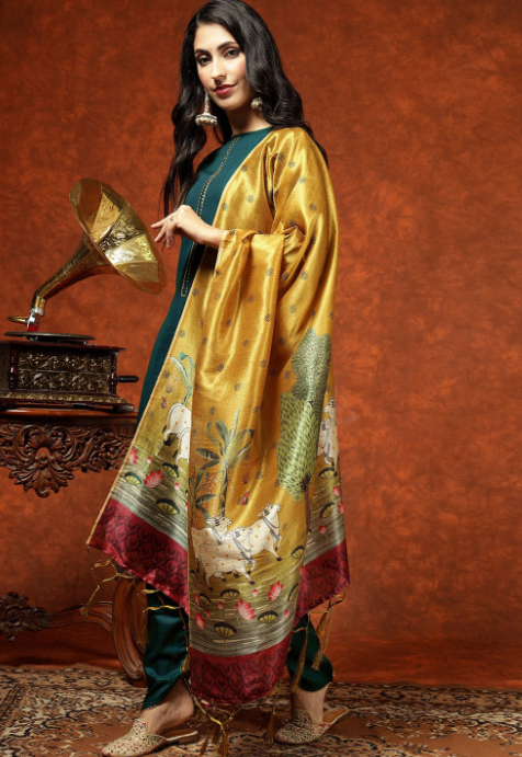 Kalini Women Straight Kurta Pant Set With Digital Print Dupatta