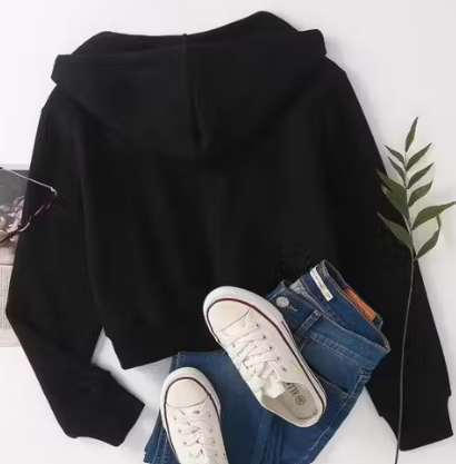 Women’s crop hoodie Casual wear Soft fabric Relaxed fit Cropped length High-waisted Cozy hood