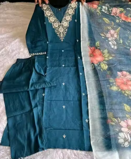 New Fancy Kurti With Dupatta and Pant