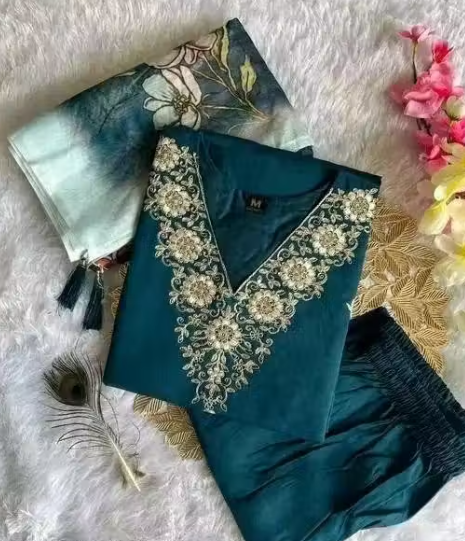 New Fancy Kurti With Dupatta and Pant