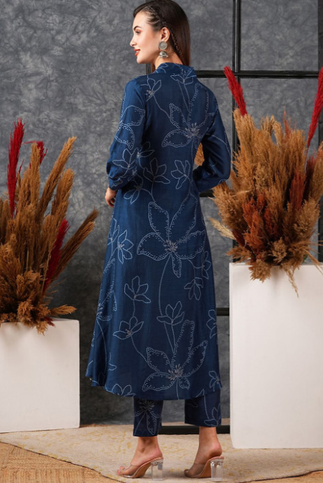 Women Floral Printed Regular Kurta with Trousers