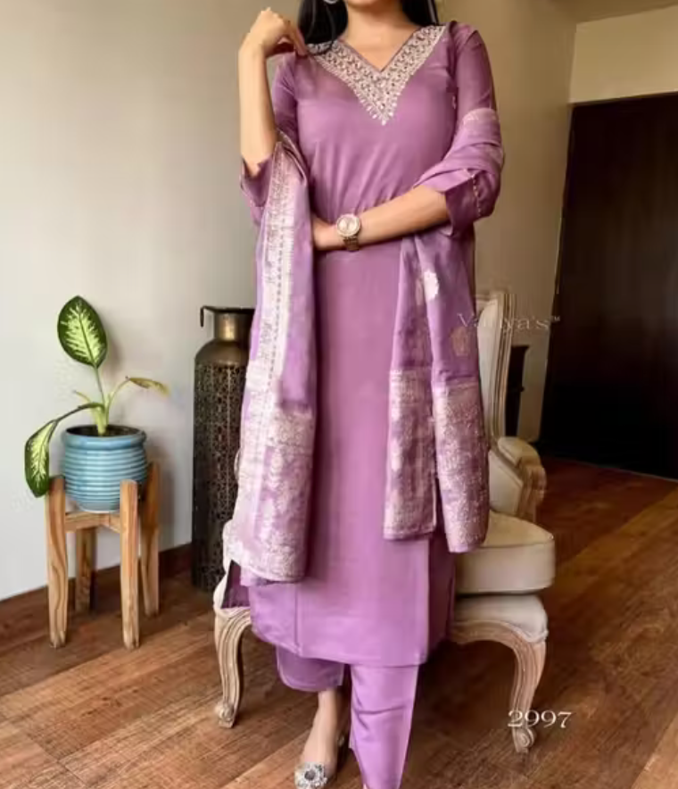 Women's Lavender Colour Rayon Slub V-neck Embroidered Straight Kurta Pant with Dupatta set