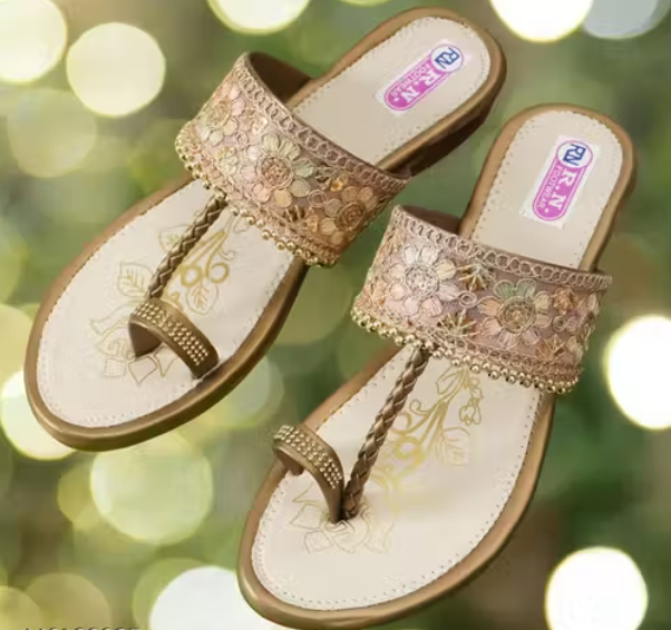 Designer Simple Flat Quality Footwear for Women